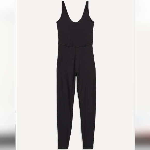 M Petite • Old Navy • PowerSoft Sleeveless 7/8 Bodysuit - Picture 1 of 4